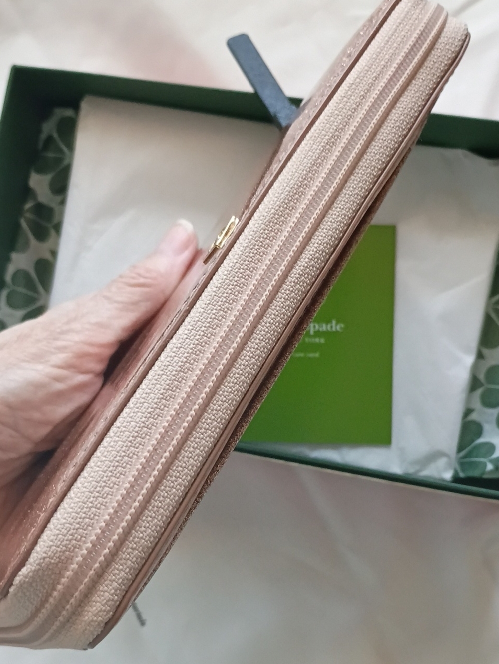 Kate Spade shimmering Rose gold pink glitter wallet new - Picture 10 of 13